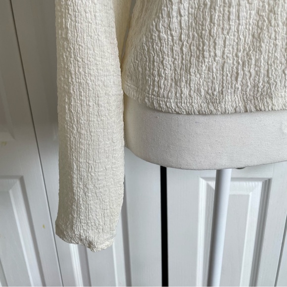 Old Navy Textured Long Sleeve Top Womens L Ivory Lightweight Shabby Chic Cottage - Picture 5 of 12